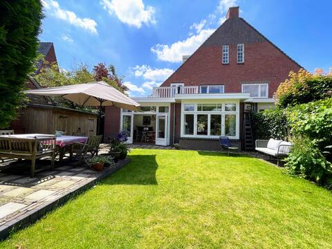 Sunny spacious home * Beach & Amsterdam