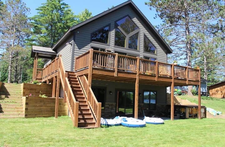 Paradise in the Northwoods!
