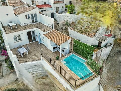 Stay at 'El Paraíso de la Villa' by Turismodecalidad