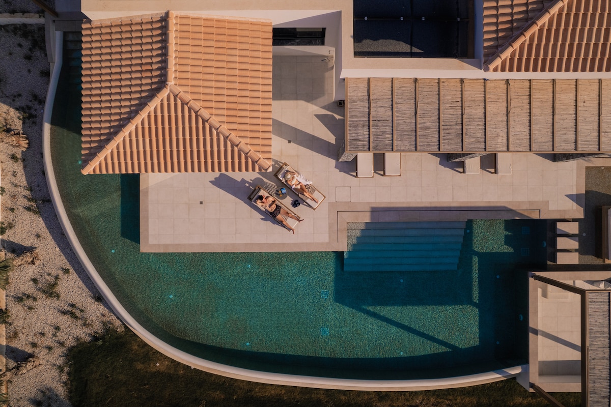 Kastro Orfeas — view 4