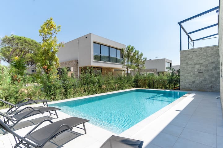 Enjoy Albania managed Airbnb listing 2