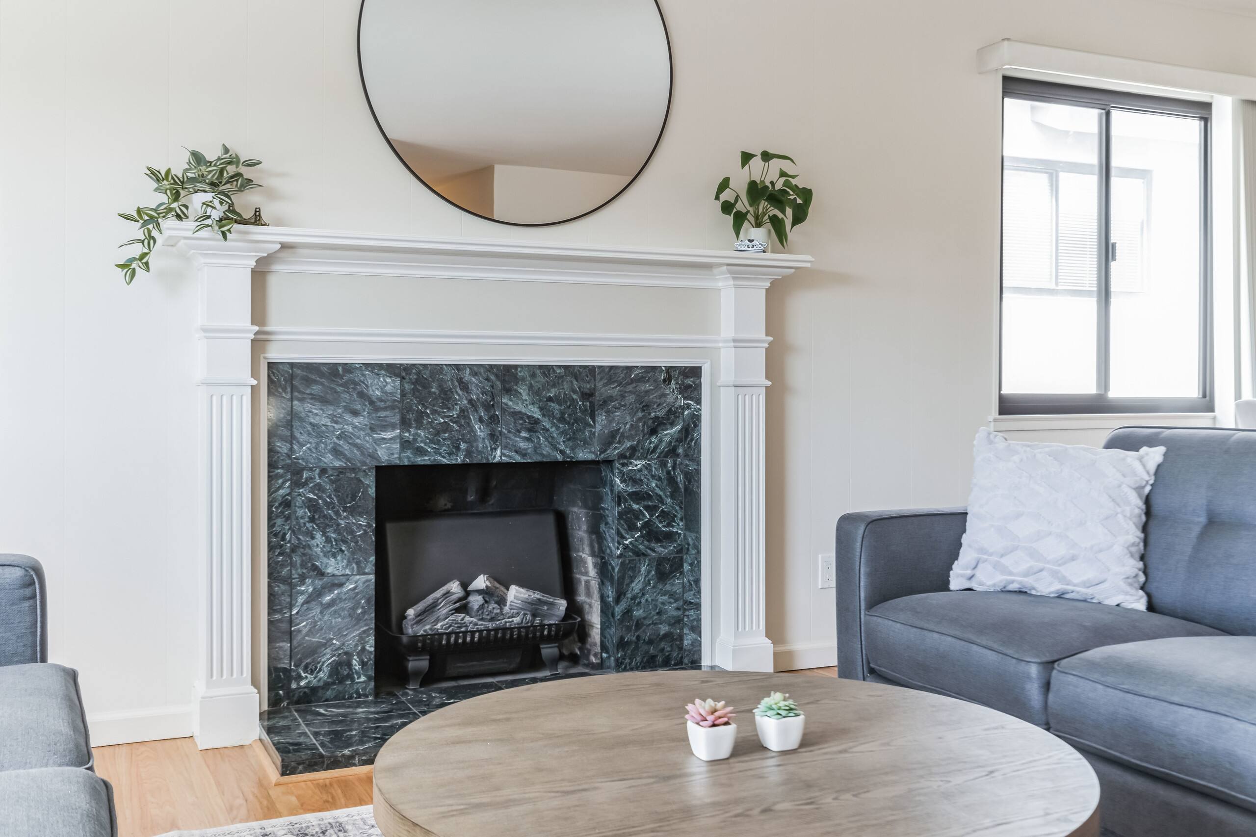 Home in South San Francisco · ★5.0 · 4 bedrooms · 7 beds · 3 private baths - Image 26