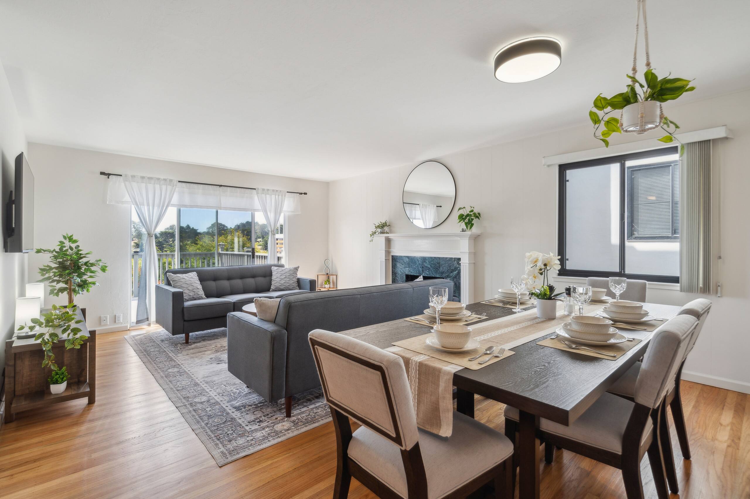 Home in South San Francisco · ★5.0 · 4 bedrooms · 7 beds · 3 private baths - Image 23