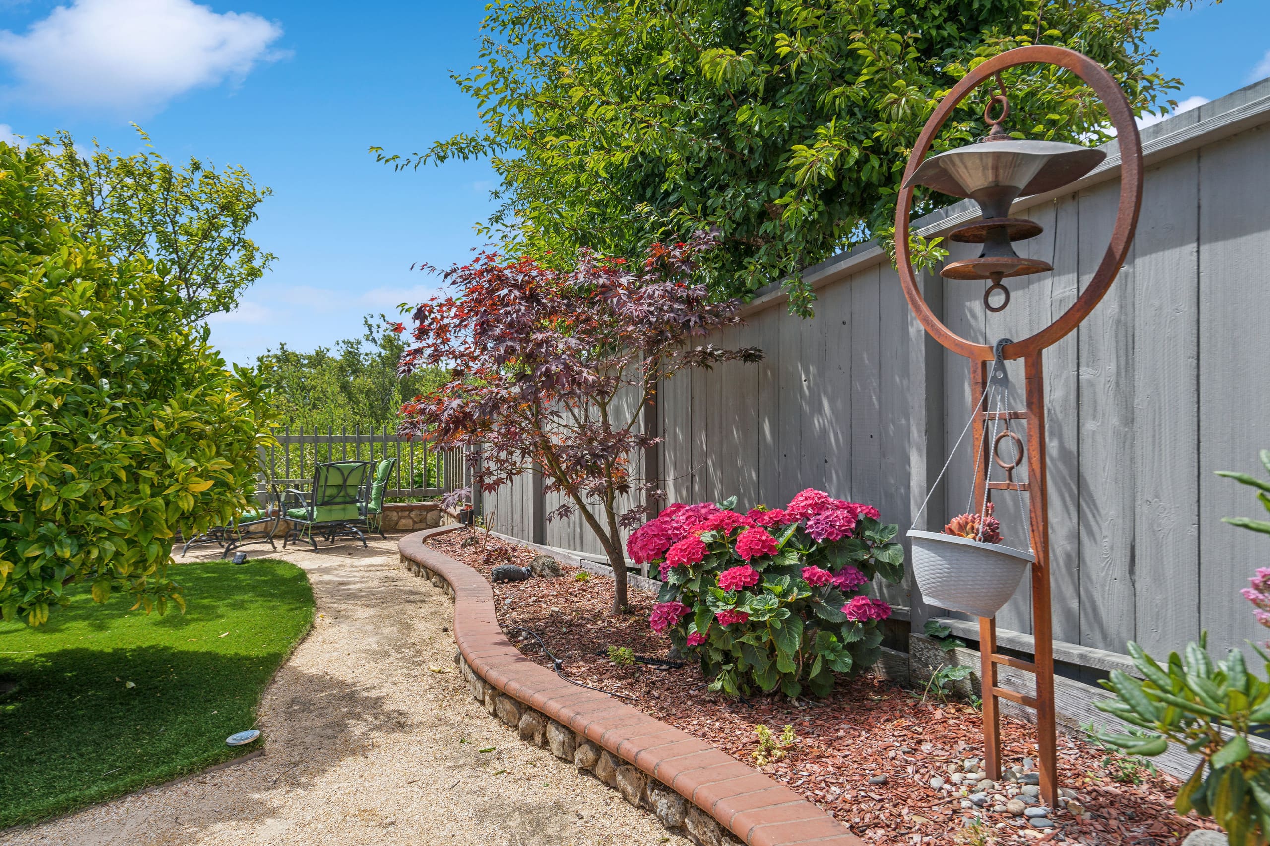 Home in South San Francisco · ★5.0 · 4 bedrooms · 7 beds · 3 private baths - Image 55