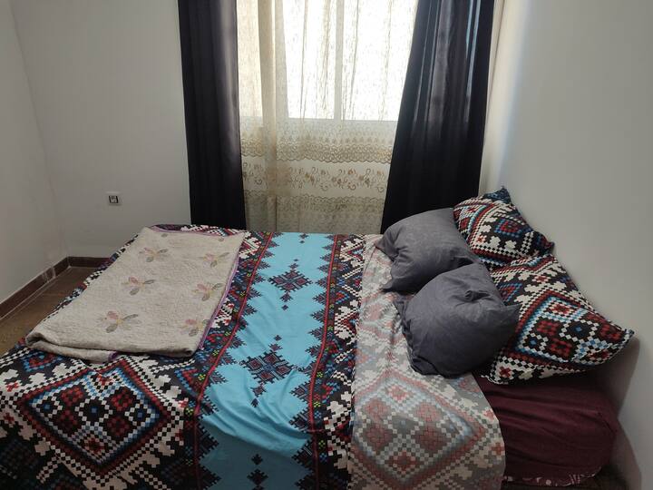 غرفة النوم 2