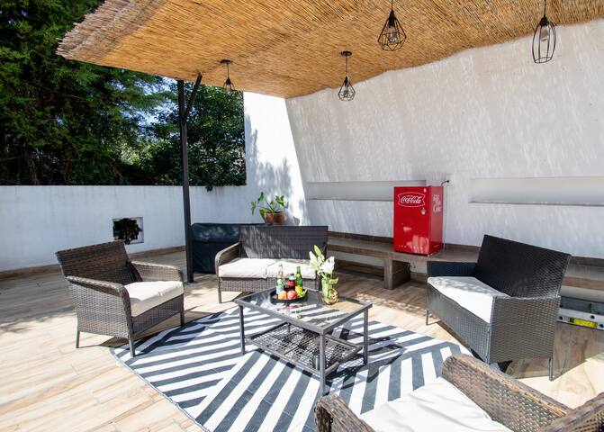 ¡Crystal! – 7BR Fantastic! In heart of Roma gallery image 2