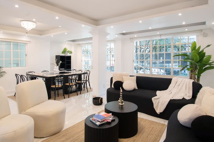 ¡Crystal! – 7BR Fantastic! In heart of Roma