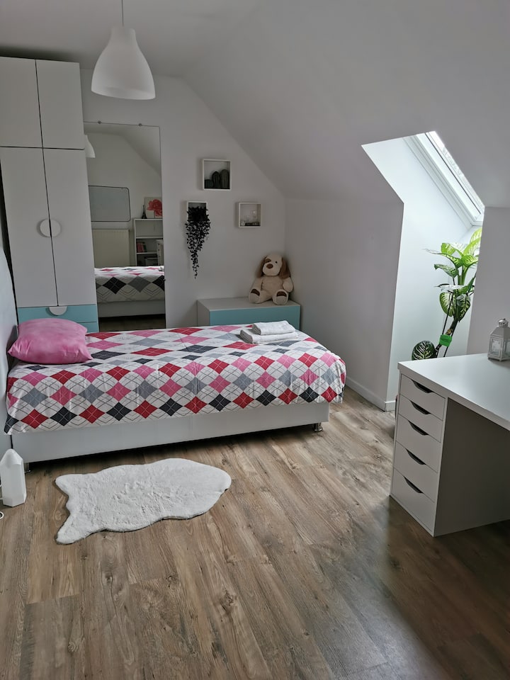 საძინებელი 2