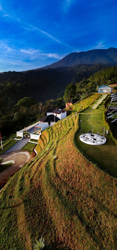 Luxury Villa in Cisarua-Puncak