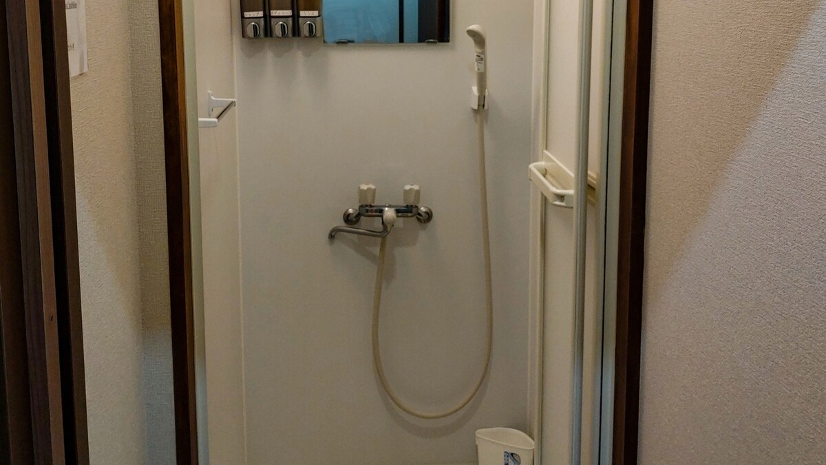 共用フルバスルーム