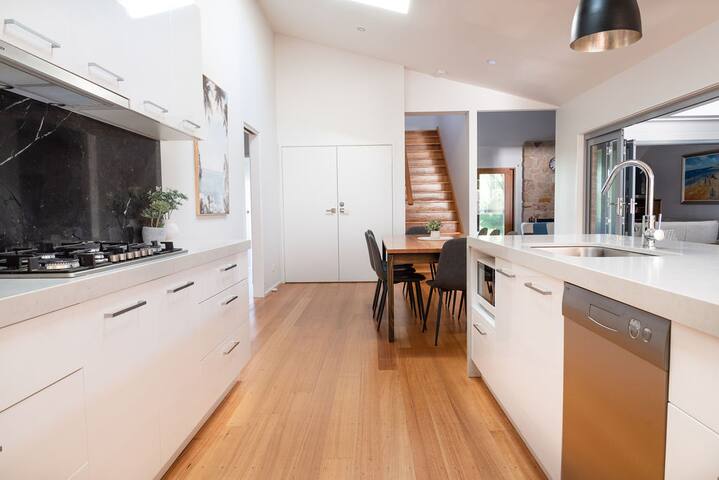 Torquay’s Big Beach House