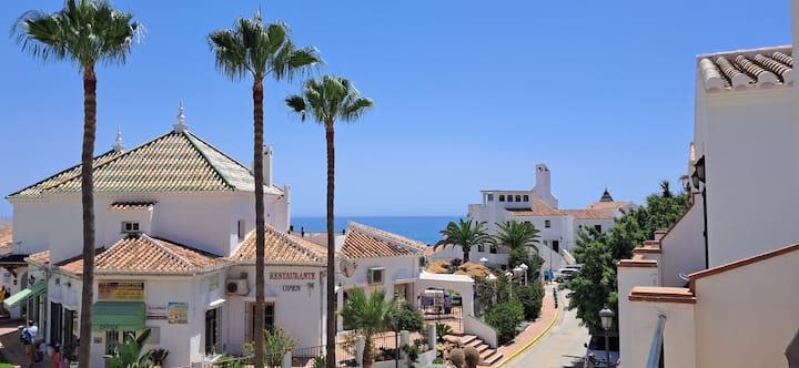 Playa Burriana, Dos Dormitorios Y Vistas Al Mar - ネルハ