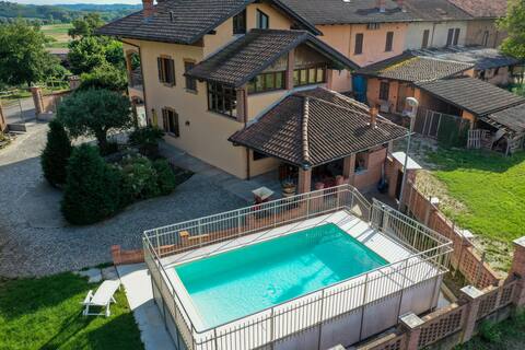 Villa Giuly - Private Villa with Pool and Barbecue