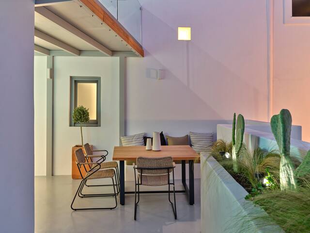 Ekos Unique Cycladic Home – Private Pool gallery image 3