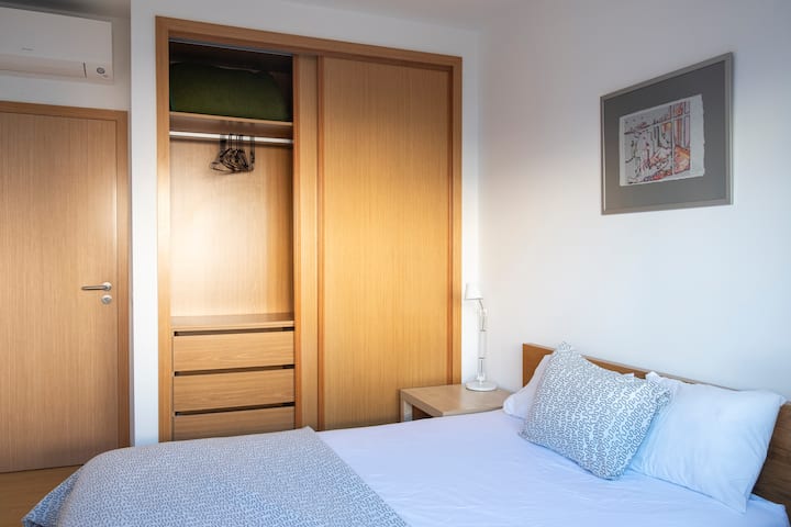 საძინებელი 1