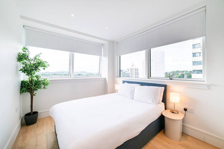 Lovely 3 bed flat in Wembley Park gallery image 3