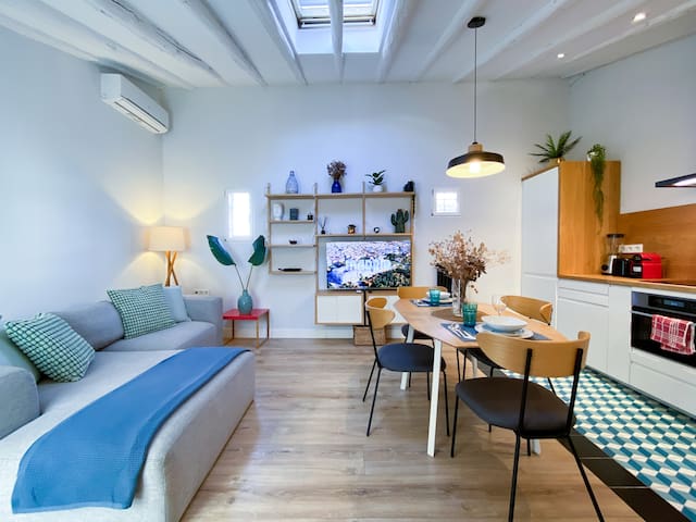 Penthouse with Terrace in Malasaña
