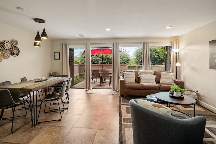 Myrinn – Sunset Deck With Red Rock Views & Trails - Sedona