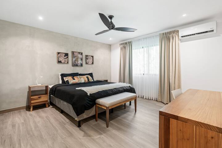 Modern 1BR Suite #2 in Tamarindo - 5 Min to Beach