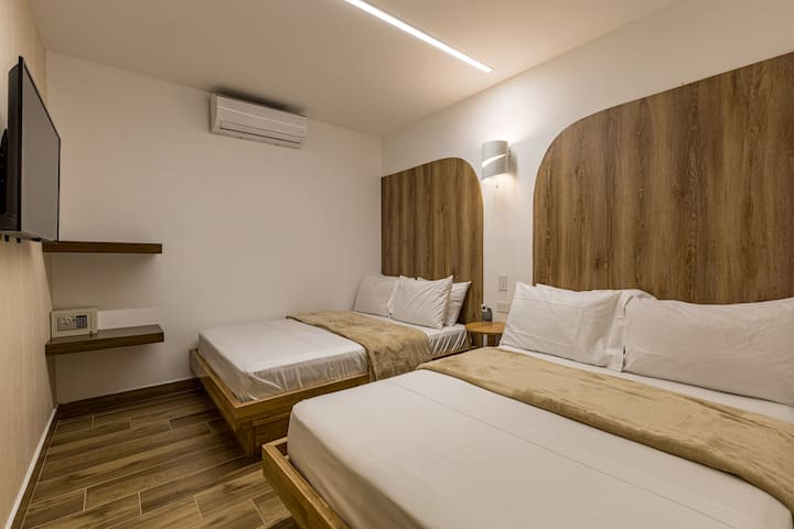 Nafasi kubwa na anuwai, kila chumba cha kulala kina vitanda 2 vya starehe️️, na kukifanya kiwe bora kwa familia au makundi. Ukiwa na mashuka yenye starehe na mapambo maridadi, kila mtu anaweza kupumzika kwa starehe na mtindo. ✨