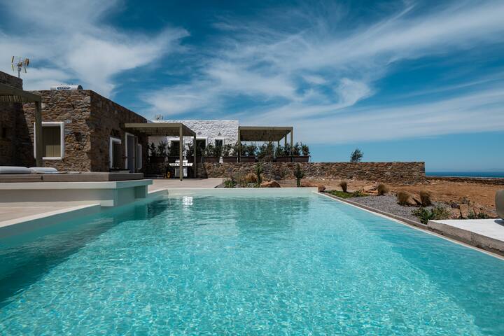 Onos Luxury Villa Kythnos One gallery image 3