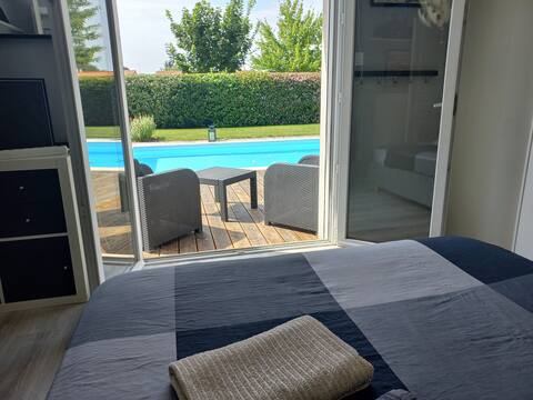 Bedroom with terrace and private bathroom