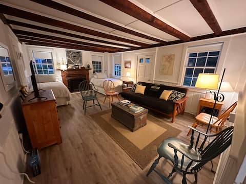 Popular Airbnb listing: Historic 1850 Chatham home. in Chatham