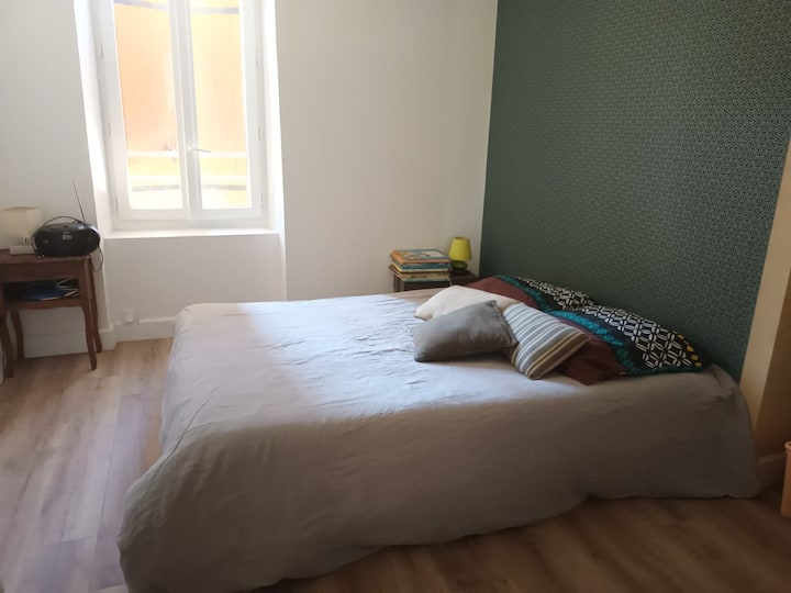 საძინებელი 3