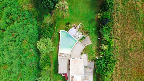 [Forte dei Marmi] - Portion of Villa with Pool