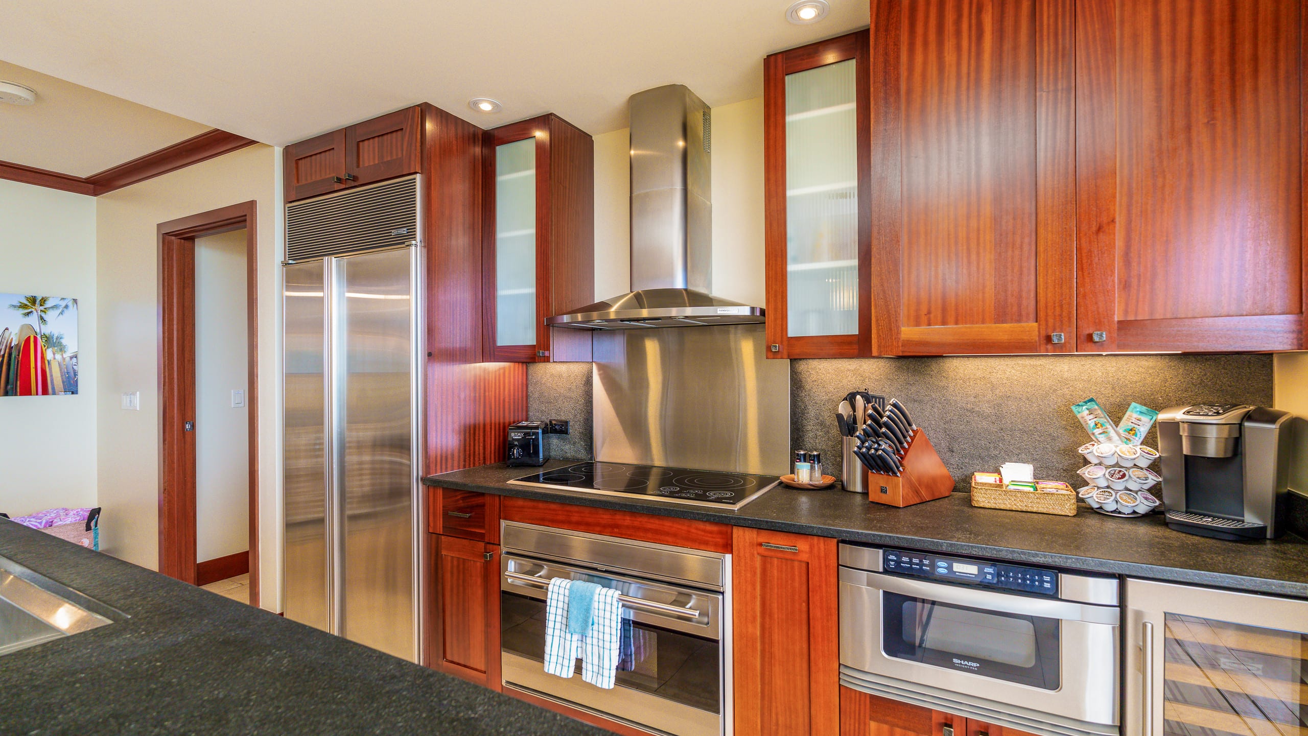 Condo in Kapolei · ★4.93 · 2 bedrooms · 4 beds · 2 private baths - Image 9