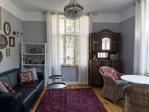 Popular Airbnb listing: Charming Place in Historic Area of Downtown in София