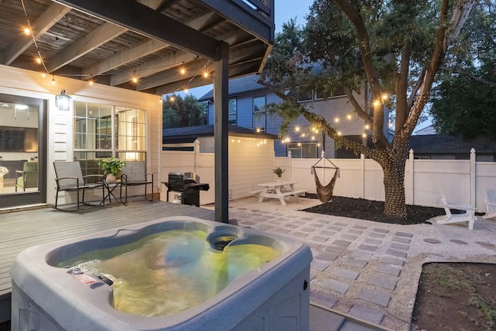 Outdoor Paradise w/ HotTub & Playroom gallery image 2