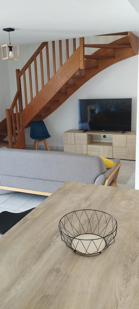 Propriété Airbnb réussie: 3 Bedroom House, Enclosed Garden à Lorient