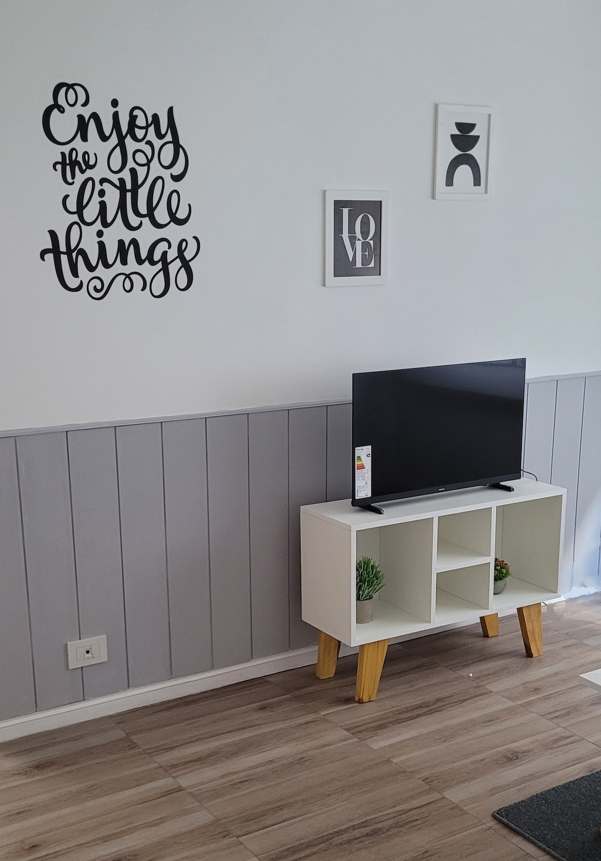 Anuncio de Airbnb popular: Modern, warm, ideal location, Parque Centenario en Almagro