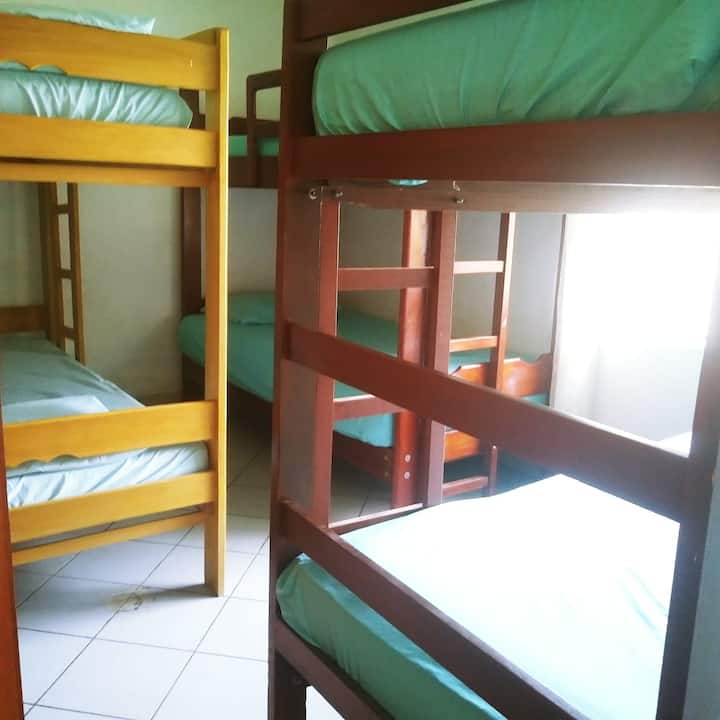 საძინებელი 1