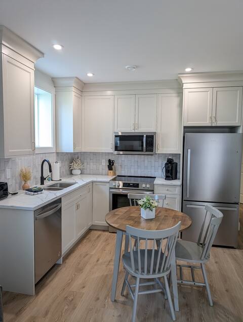 Cozy Suite located Downtown