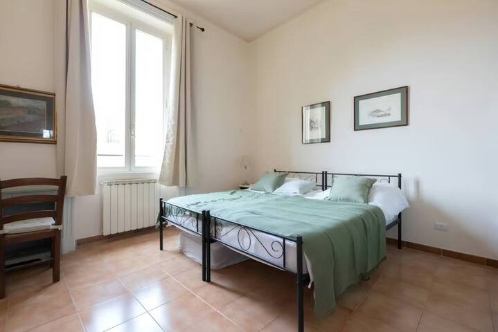 Yanni’s house in the city center