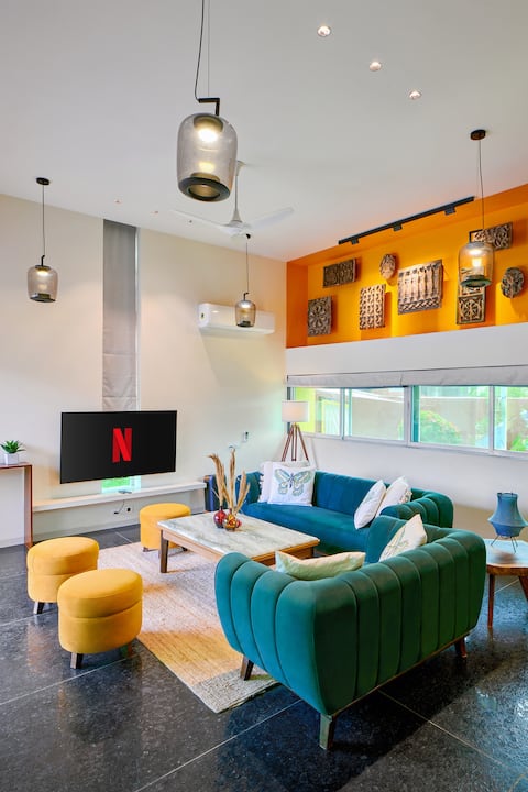 Aaramghar Stay -Goldfinch w/Heated Pool - Comp B/F