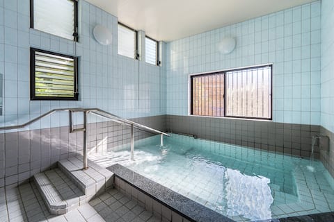 Nachi’s Only Private Onsen & Manga Escape