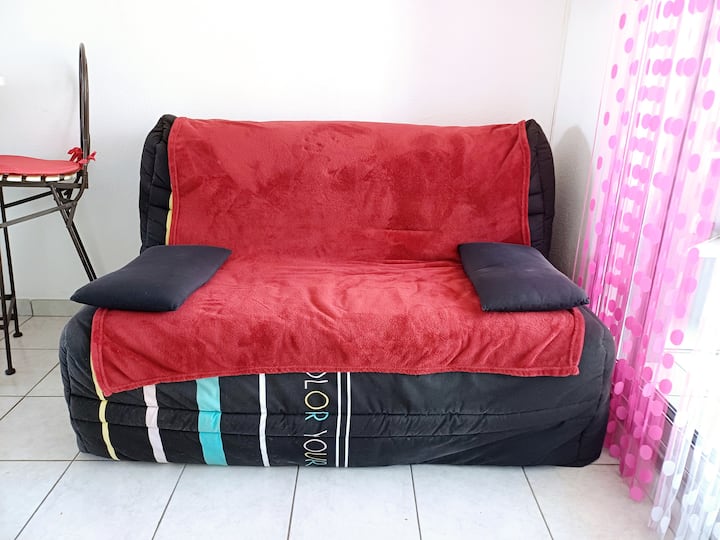 Divan i konvertueshëm 140x190cm 