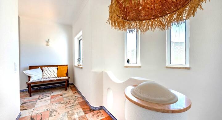In The Old Village Area & Close To All Amenities - Vilamoura