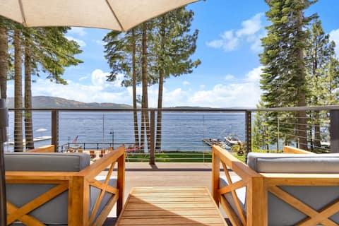 Deepwater Lodge