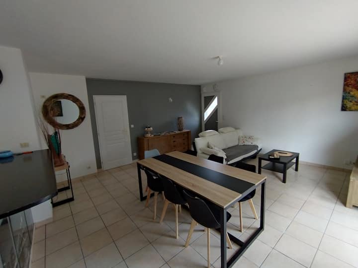 Maison 4 Chambres - Bordeaux Mérignac Airport (BOD)