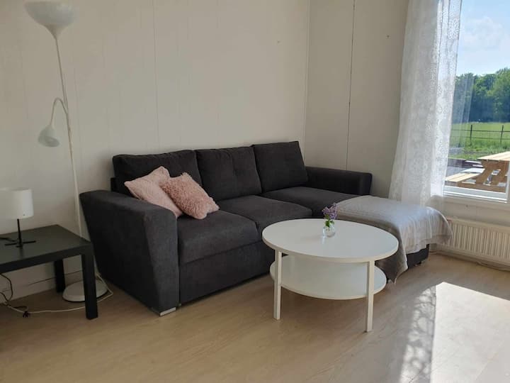 Nyrenoverad Stuga På Gård - Karlskrona