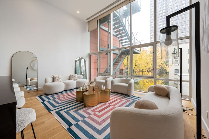 Ultra-Luxurious 3-Bedroom Loft in NYC