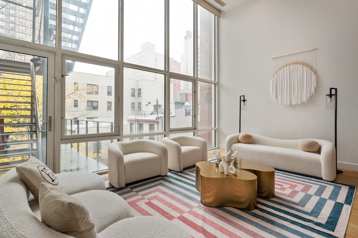Designer Loft with Rooftop in Midtown NYC — venue photo 7