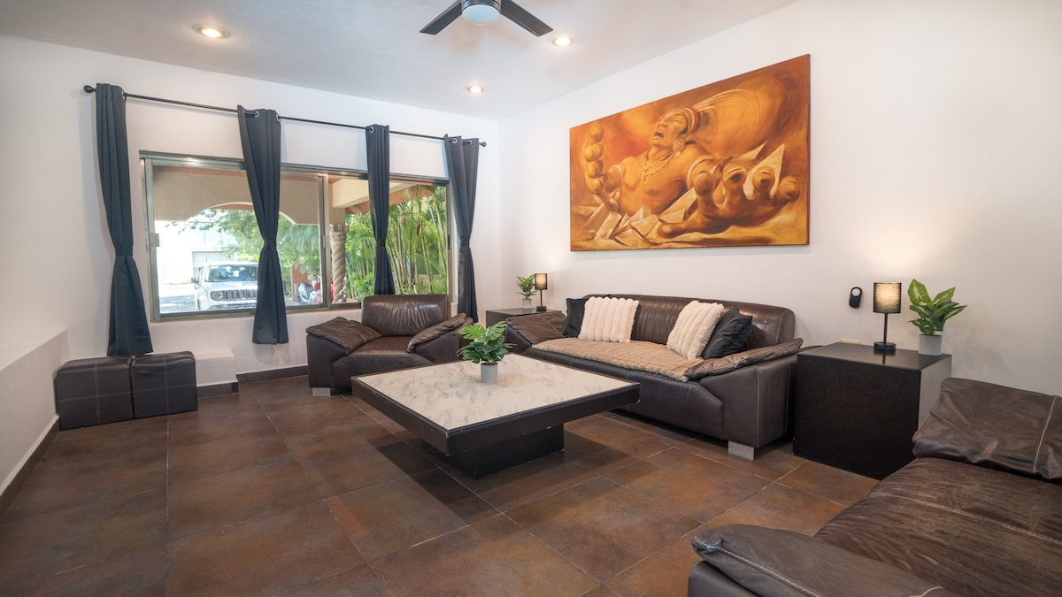 7BR Villa in Cancun — 7 bedroom vacation rental in Cancun