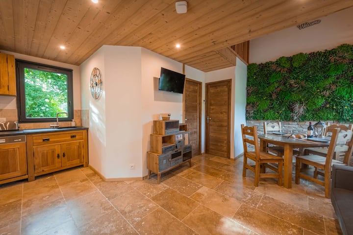 Gîte Avec Jacuzzi Privatif Morgon - Lac de Serre-Ponçon