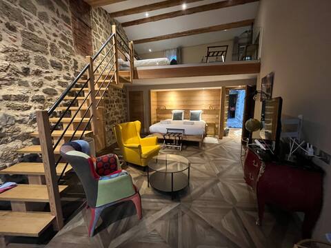 Suite LaFayette 70m2 | Historic CityCenter | AC