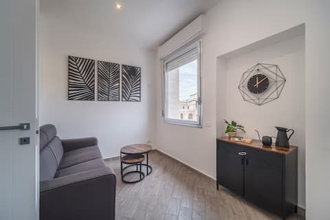Top performing Airbnb: Garibaldi Central House II in Messina